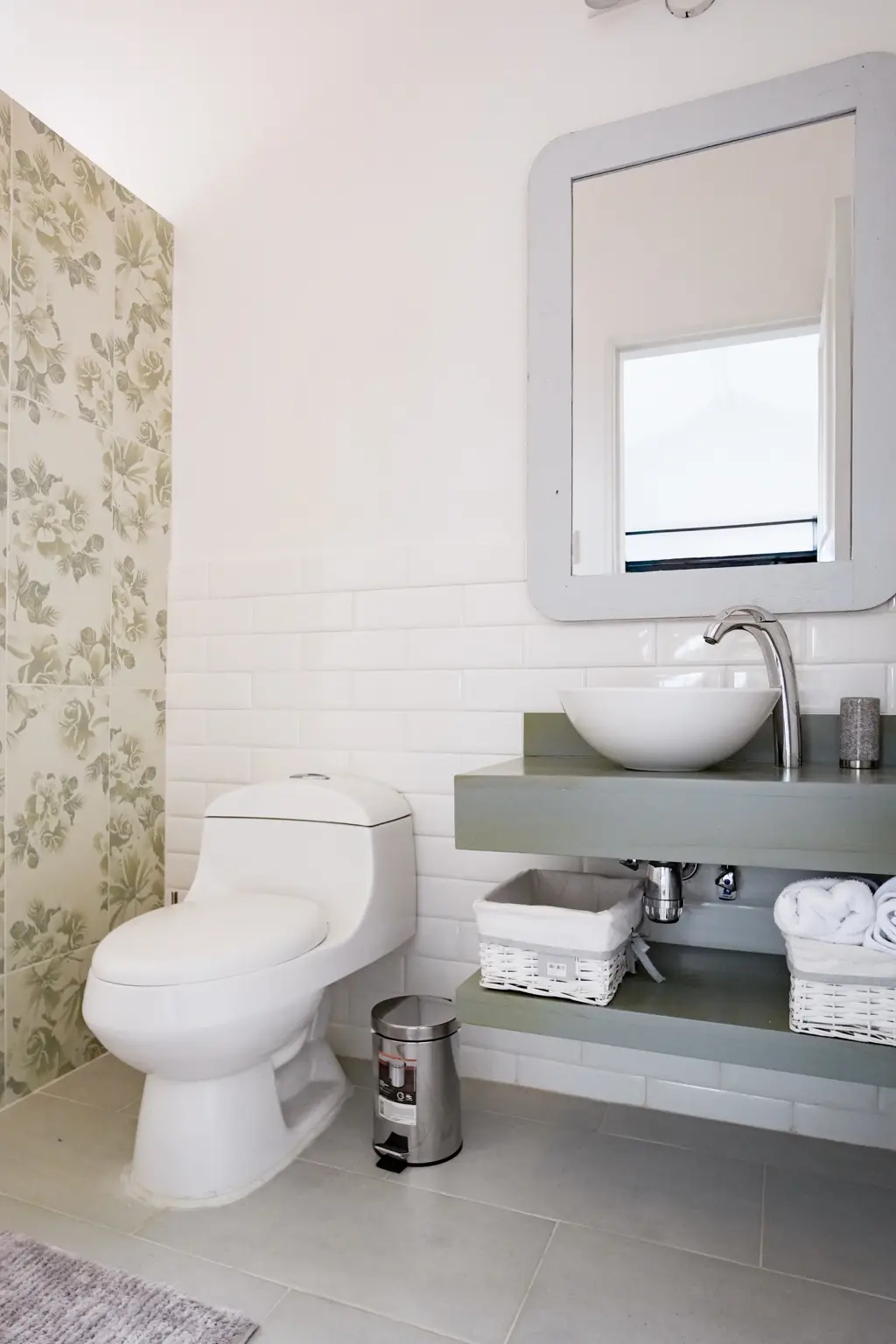 Baño privado de la habitación Achillea