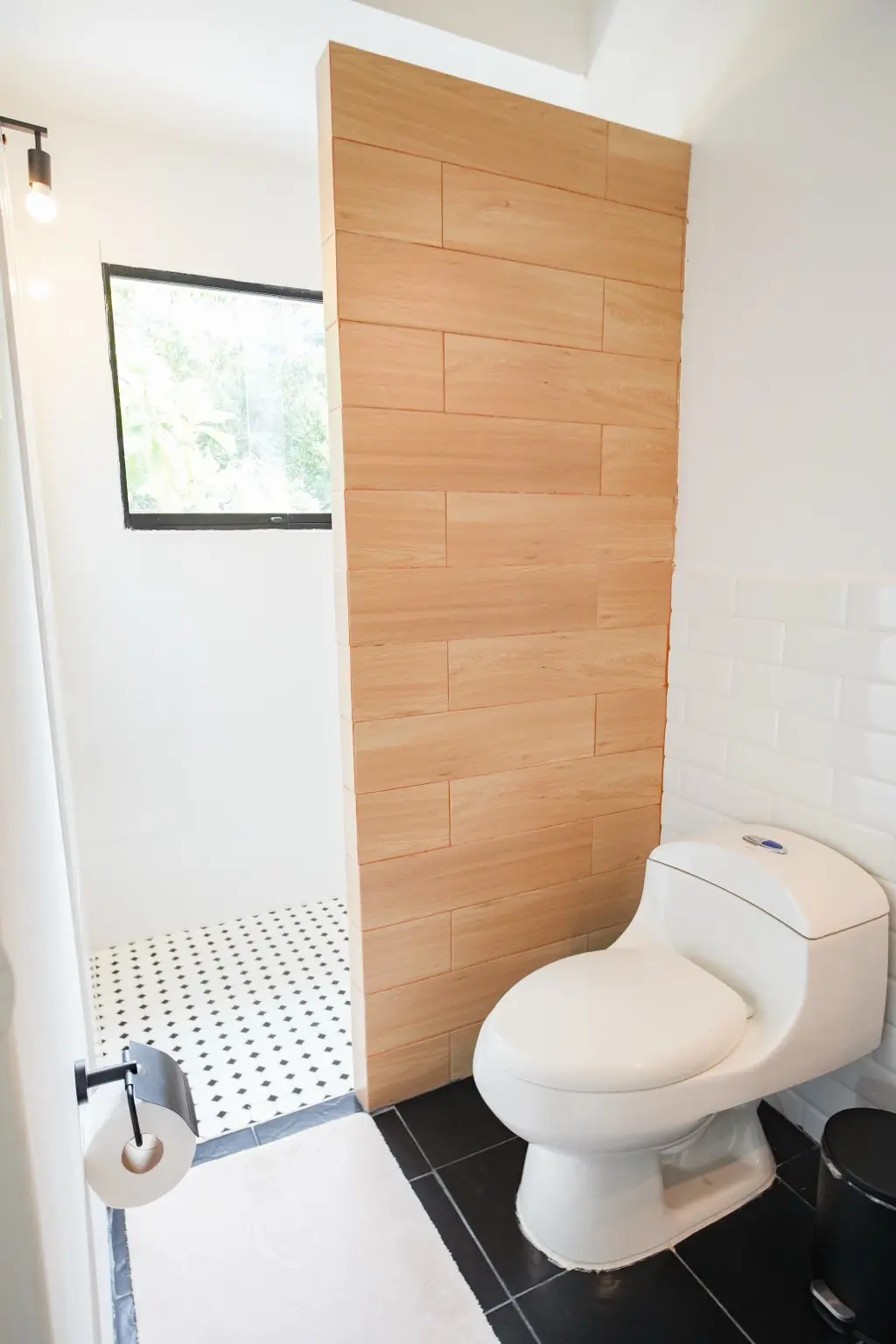 Baño privado de la habitación Eucalipto con ducha